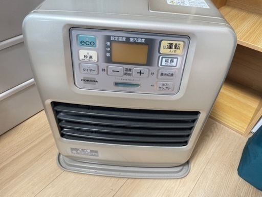 コロナ　石油ファンヒーター　2021年製