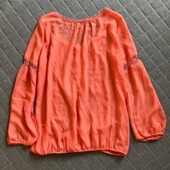 アバハウス　長袖トップスの画像