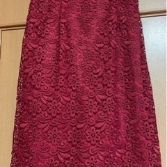 ユニクロレーススカートの画像