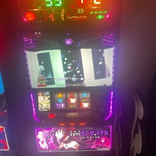 SLOT劇場版魔法少女まどか マギカ[新編]叛逆の物語 バーサス　2台セット　スロット実機