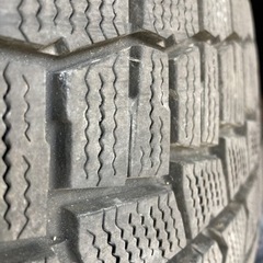 スタッドレス+アルミホイール　245/40/19の画像