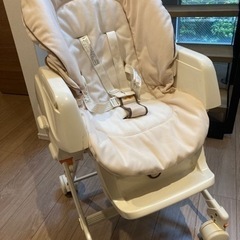 【無料でお譲りします】Combi ハイローチェアの画像