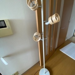 【値下げ】スタンドライトの画像