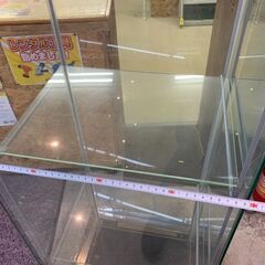 ガラス製ショーケース4段(高さ160cm×幅40cm)【中古品】 (寄楽屋千葉店