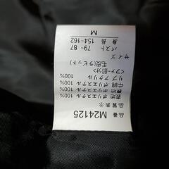フード付き中綿ジャンパーの画像