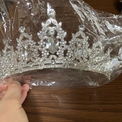 【美品🌟値下げしました】ウェディングorハロウィン向けティアラ