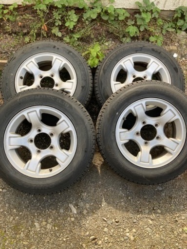 ジムニー　スタッドレスアルミ４本セット