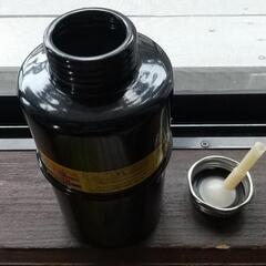 ガソリン携行缶の画像