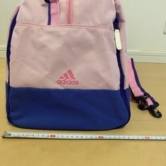 adidas ボストンバッグの画像