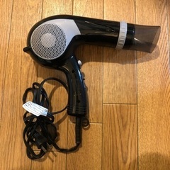【ドライヤー】TESCOM PowerSlit TD121【あげます】の画像