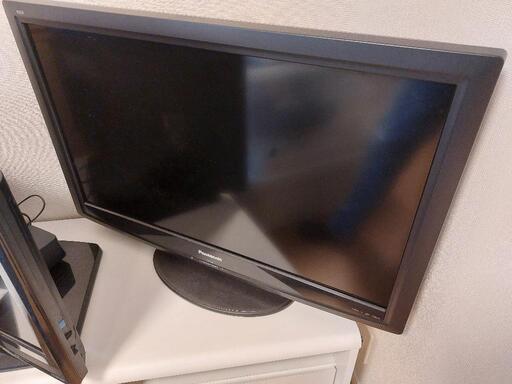 テレビ　Panasonic　VIERA　32型　2010年製　中古