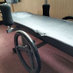 腹筋　トレーニングベンチ