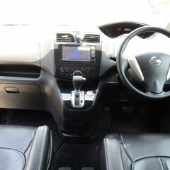 【スマホ📱で家🏠から買える🎵】日産　セレナ【🚙自社ローン🚙】の画像