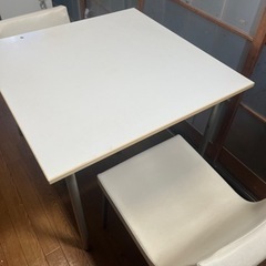 ダイニングテーブルセット　0円の画像