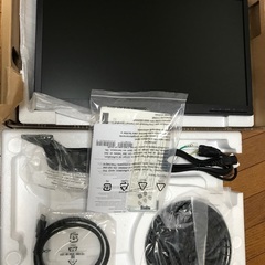 Lenovo PCモニター　新品未使用　取引中