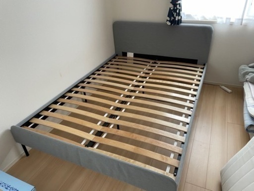 ダブルベッド（ニトリ製品）