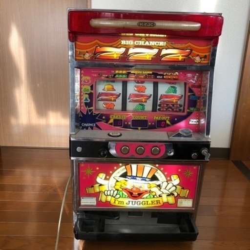 かわいい！ アイムジャグラーEX メダル不要機、設定キー、ドアキー付き ホビー・楽器・アート