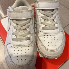 NIKEシューズ18cmの画像
