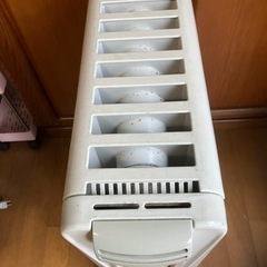 ★「デロンギ」オイルヒーター　①の画像