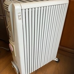 ★「デロンギ」オイルヒーター　①の画像