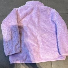 ユニクロ　110 アウター　内タグに記名ありの画像