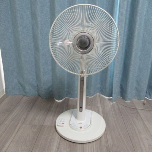 扇風機：TOSHIBA　リビング扇風機