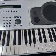 YAMAHA EOS B700 ケース付きの画像