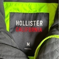 HOLLISTER ネイビージャケットの画像