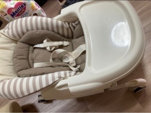 ネムリラ　ハイローチェア　コンビ　AT