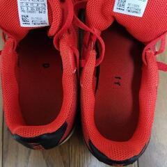 adidas　サッカー室内用　21.5㎝の画像