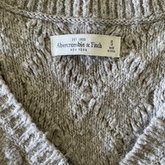 【Abercrombie&Fitch /アバクロ】ニットワンピース　グレーの画像
