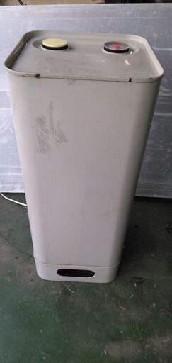 灯油タンク 90L1500円 屋内タンク ②