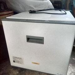 極小冷蔵庫　中古品です