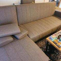 オットマン付きソファ