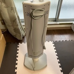 取引中　2013年製　遠赤電気ヒーターの画像