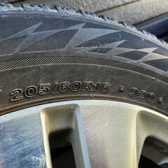 スタッドレスタイヤ付き純正ホイール 4本　ステップワゴン　RK　シルバー×ポリッシュ　16インチ 6J　+50　114.3　5穴　205/60 r16 vrx2の画像