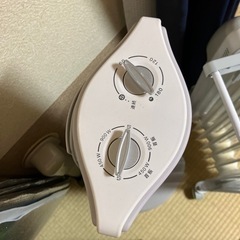 取引中　2013年製　遠赤電気ヒーターの画像
