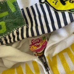 子供服　パーカーの画像