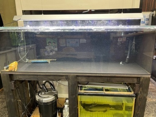 アクリル水槽　150x60x 45(高)