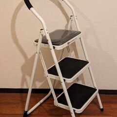 ニトリ階段