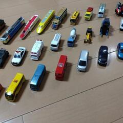トミカなど25台
