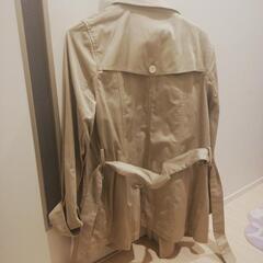 レディースコートの画像