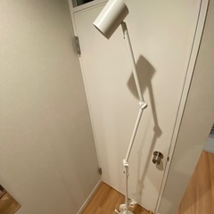 IKEA スタンドライト　nymane