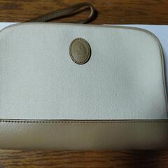 ポーチ　carven PARIS　ベージュ　23.5x16.5c...