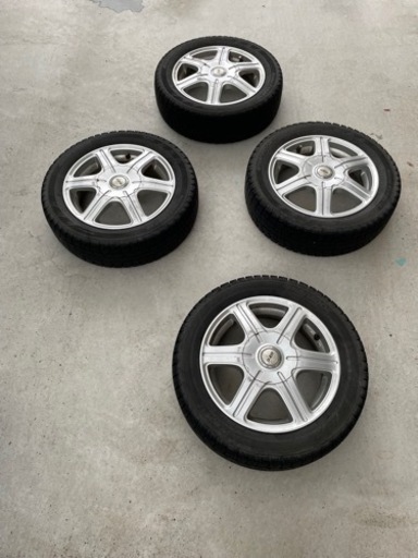 ダイハツムーブ　155/65R14スタッドレスタイヤ　ホイール付