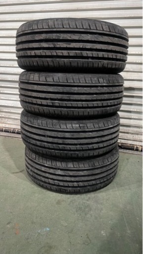 新古品　タイヤ　205\45\z r17