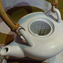 お話し中　ティーポット　ACTUS購入の画像