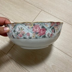 ノリタケ　大きめお椀の画像