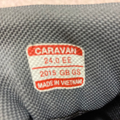 caravan 子供用登山靴の画像