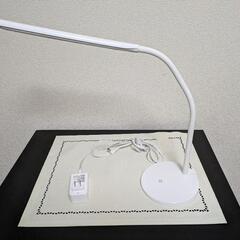 【お取り引き中】【ニトリ】デスクLEDライト